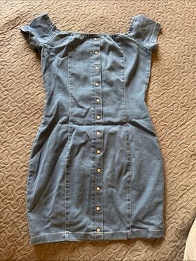 IRIS Off-Shoulder Denim Button-Front Women’s Dress - Blue